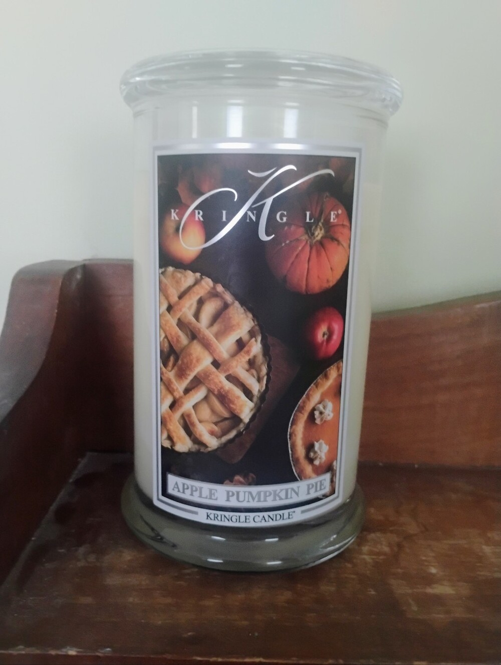 Kringle Candle Apple Pumpkin Pie 22 Oz.  Brand New